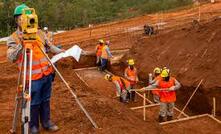 Obras de reassentamento de Bento Rodrigues, destruído pelo rompimento da barragem de Fundão, da Samarco, em Mariana, não foram cumpridas/Divulgação