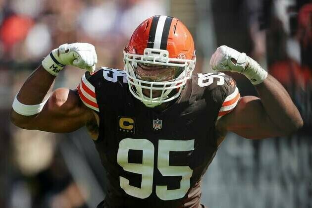Report: Pass rusher Myles Garrett 'will remain a Brown'