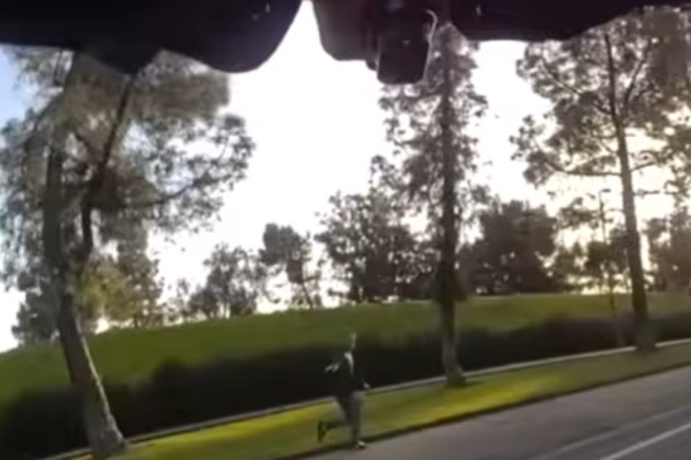 Bodycam video of bank robber point replica gun at Sacramento officers before fatal police shooting