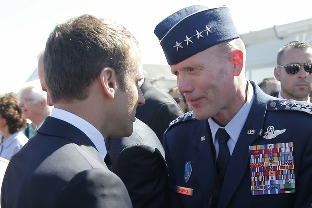 NATO Commander Meets with Serb Leaders, Agrees to Kosovo Hotline