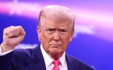 US signs 'massive' trade deal with Japan