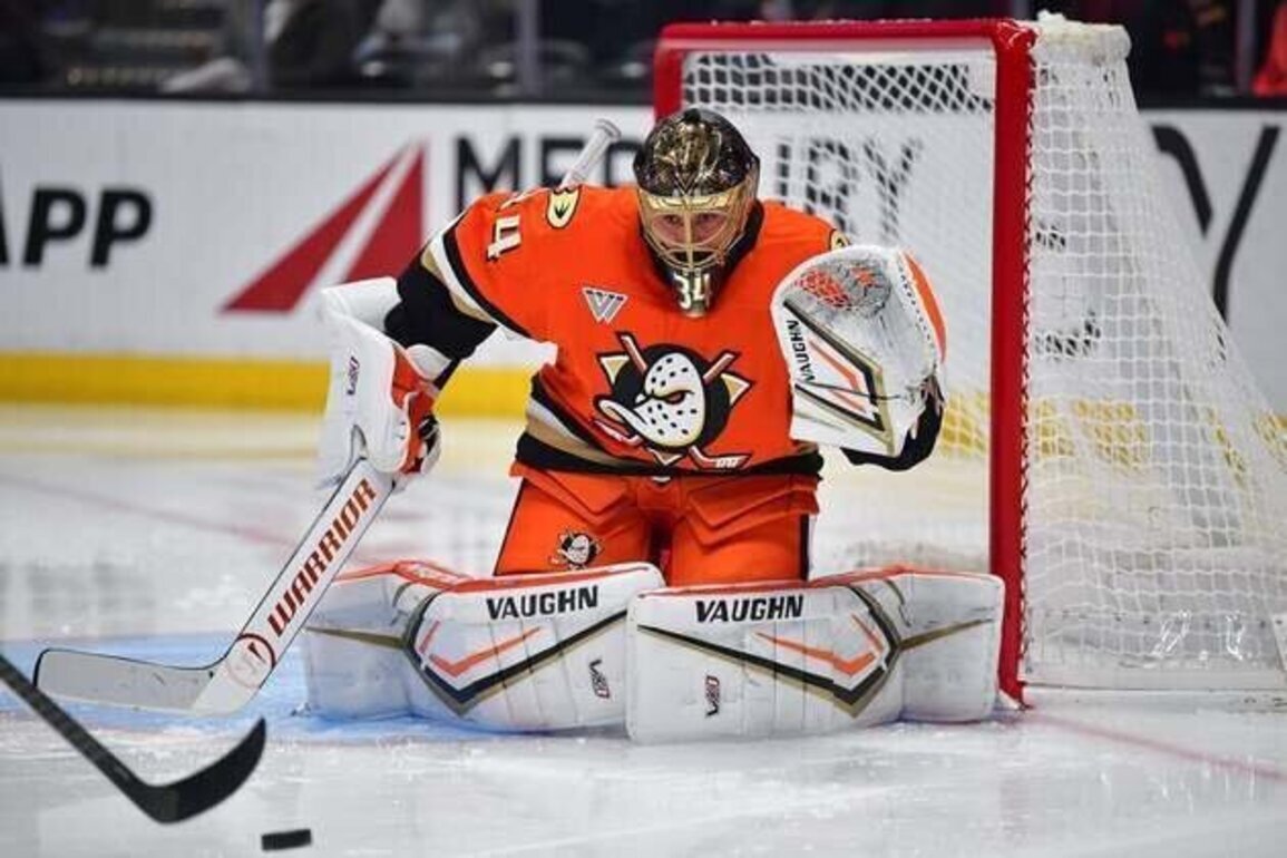 Ducks G Petr Mrazek (hip) out for remainder of season