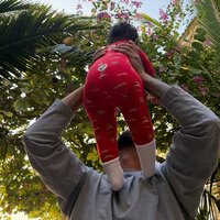 Athiya Shetty shares adorable pic of daughter Evaarah playing with dad KL Rahul