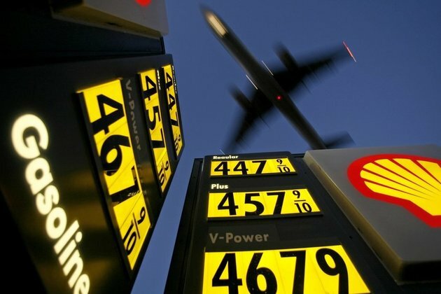 Mutant virus attacks global oil