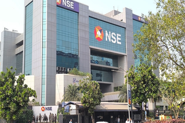 Markets rebound, Sensex gains 952 pts, Nifty up 314 pts but fear continues amid West Asia crisis