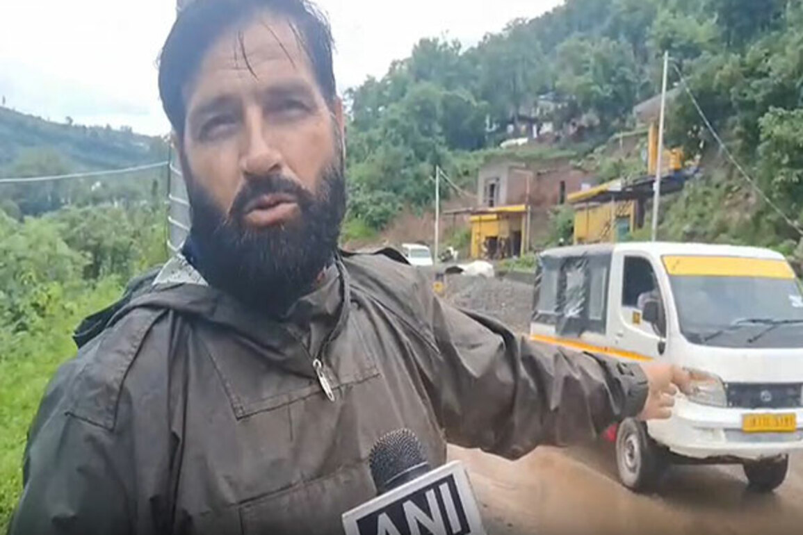 J-K: Heavy rainfall in Rajouri district for 3 consecutive days triggers landslides, damages houses and blocks roads