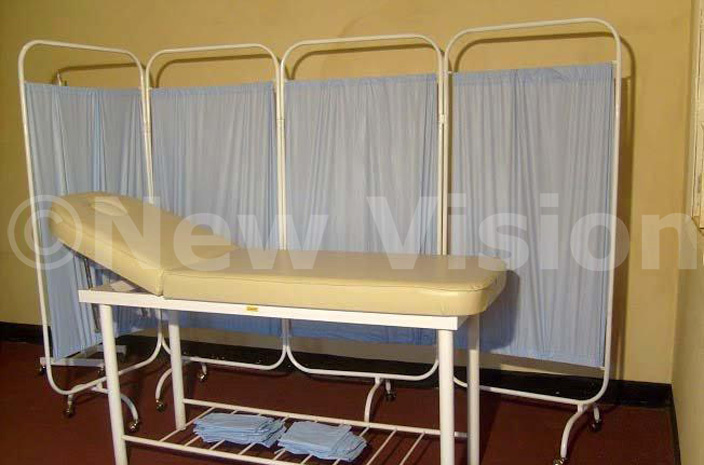  hospital bed manufactured by the ikomekos linic quipment imited in itintale