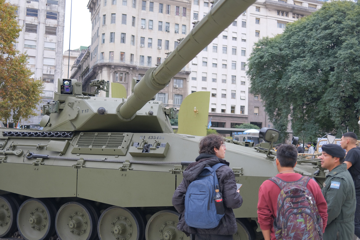 ARGENTINA-BUENOS AIRES-ARMY EQUIPMENT EXHIBITION