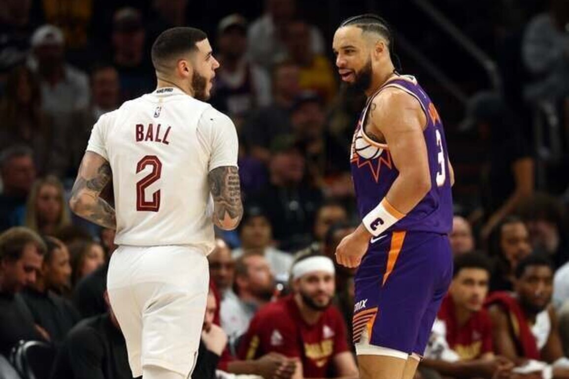 Soaring Suns collide with red-hot Clippers