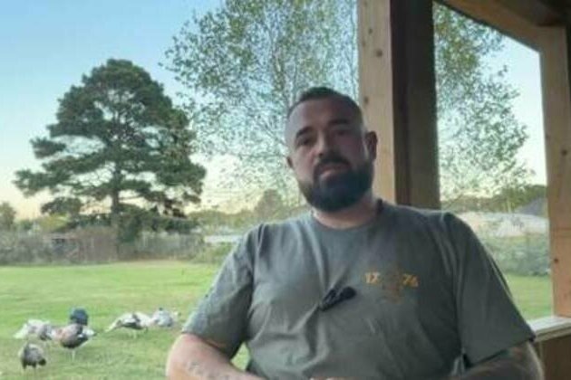 US man accused of killing daughter's rapist runs for sheriff