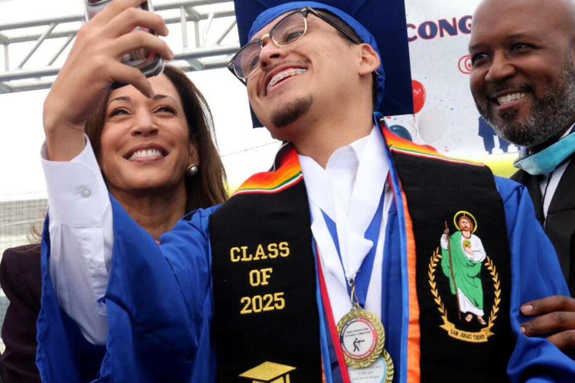 Newsom and Harris head to Compton to feed young dreams