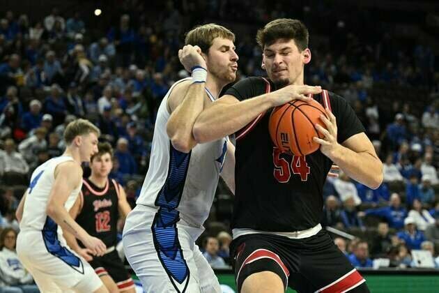 No. 23 Creighton tops South Dakota for 32nd straight home-opening win