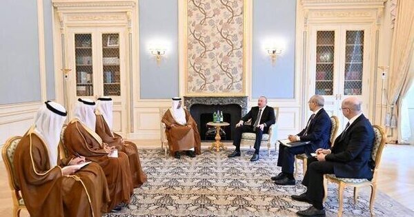 On behalf of UAE President, Suhail Al Mazrouei participates in World Urban Forum in Azerbaijan