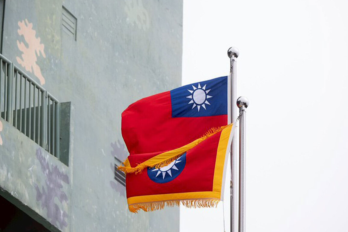 Taiwan detects 5 Chinese vessels around its territory