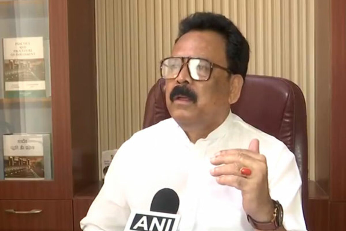 Take criticism in positive manner: Congress' Sukhdeo Bhagat tells centre