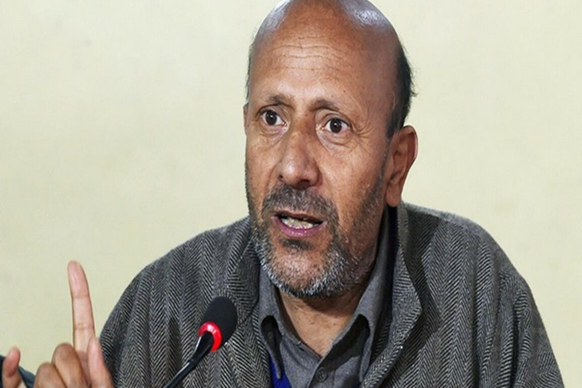 Delhi High Court issues notice to NIA on MP Engineer Rashid's plea seeking permission to attend Parliament