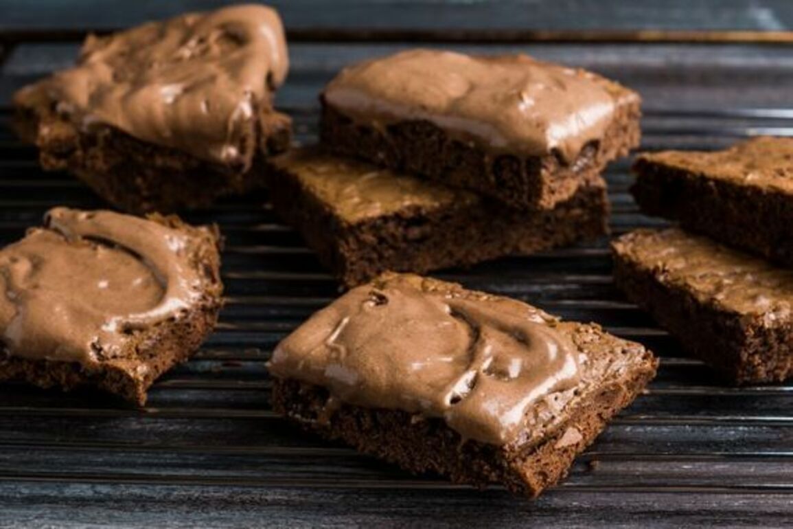 Baileys Irish cream cheese swirl brownies recipe