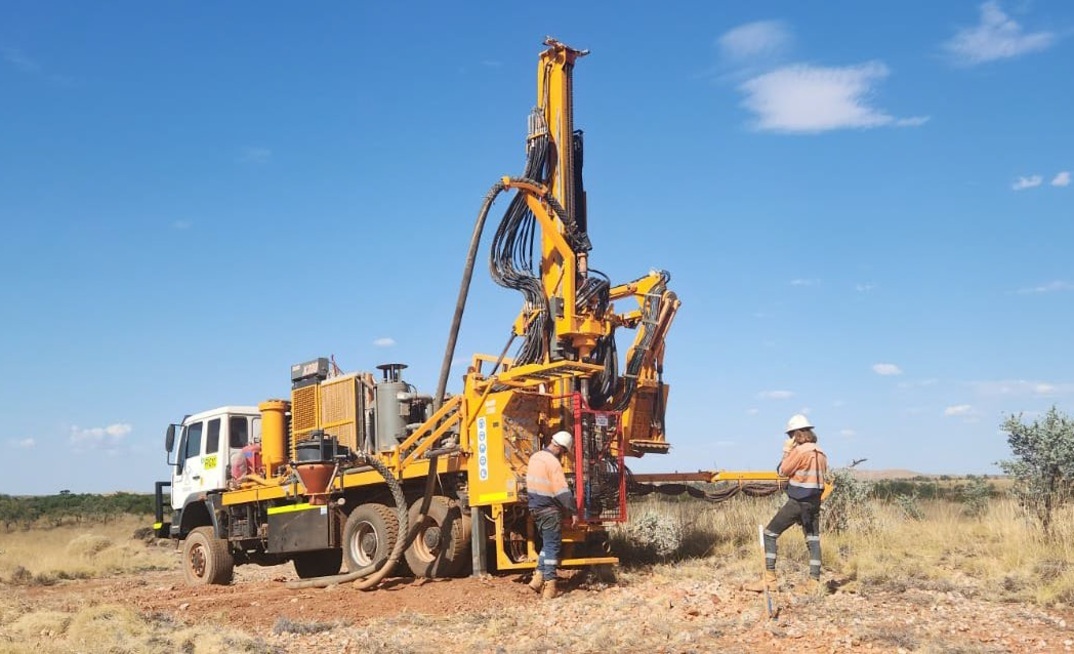 Pilbara gold search gets a boost