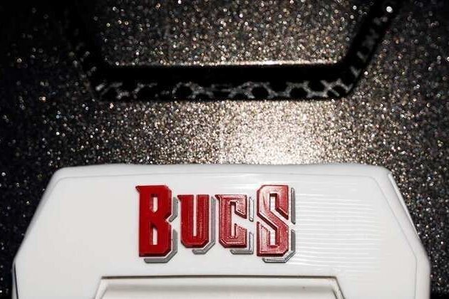 Bucs Trade Down, Gain Fifth-Round Pick | Updates