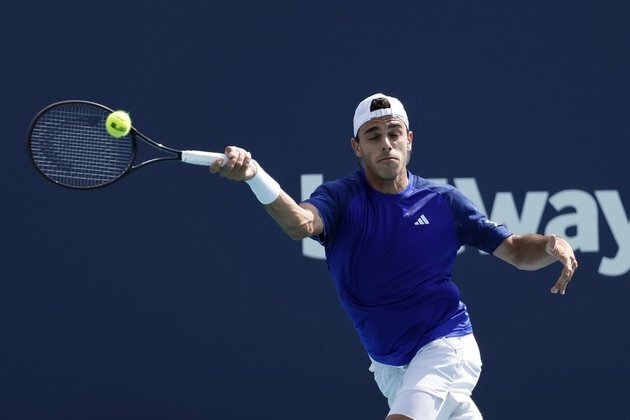 French teen Arthur Fils advances to final at Lyon