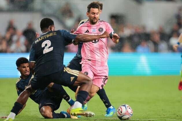 Apparent leg injury sidelines Inter Miami star Lionel Messi