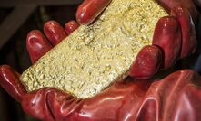  Gold production rises