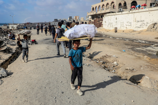 MIDEAST-GAZA CITY-FIREWOOD