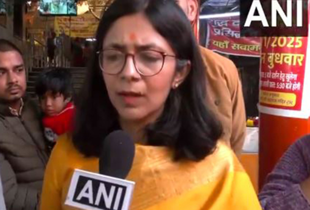 Rajya Sabha MP Swati Maliwal offers prayers at Hanuman Temple