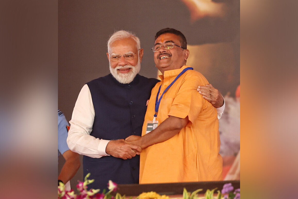 PM Modi congratulates Suvendu Adhikari on taking oath as WB CM; wishes him 'fruitful tenure ahead'