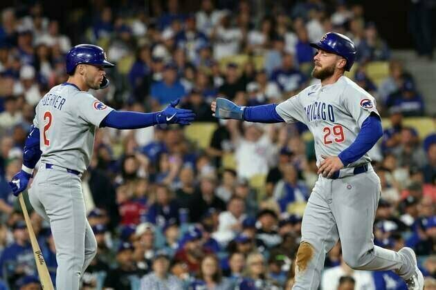 Carson Kelly homers twice as Cubs blast Dodgers 16-0