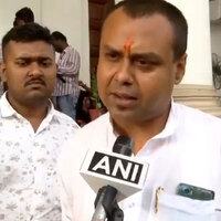 "Attempt to please audience": BJP MLA Kaustav Bagchi on Mamata's lawyer attire in Calcutta HC