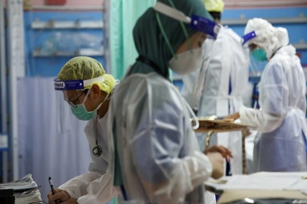 Malaysia reports 4,854 new COVID-19 infections, total deaths pass 30,000-mark