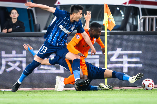 (SP)CHINA-WUHAN-FOOTBALL-CSL-WUHAN VS YUNNAN (CN)