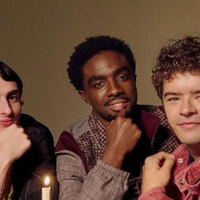 Finn Wolfhard's 'Stranger Things' co-stars Gaten Matarazzo, Caleb McLaughlin crash SNL monologue, trio quips "Not kids"