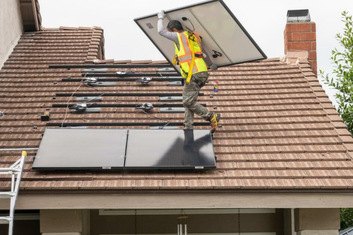 Lawmaker, a former Edison exec, takes aim at rooftop solar credits