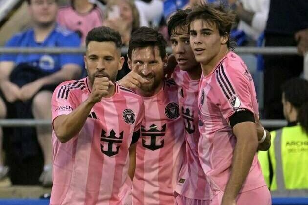 Lionel Messi's brace helps Inter Miami rout CF Montreal