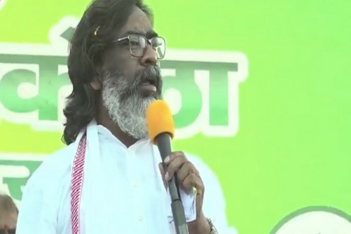 CM Hemant Soren mourns death of Jharkhand Jaguar jawan in IED blast