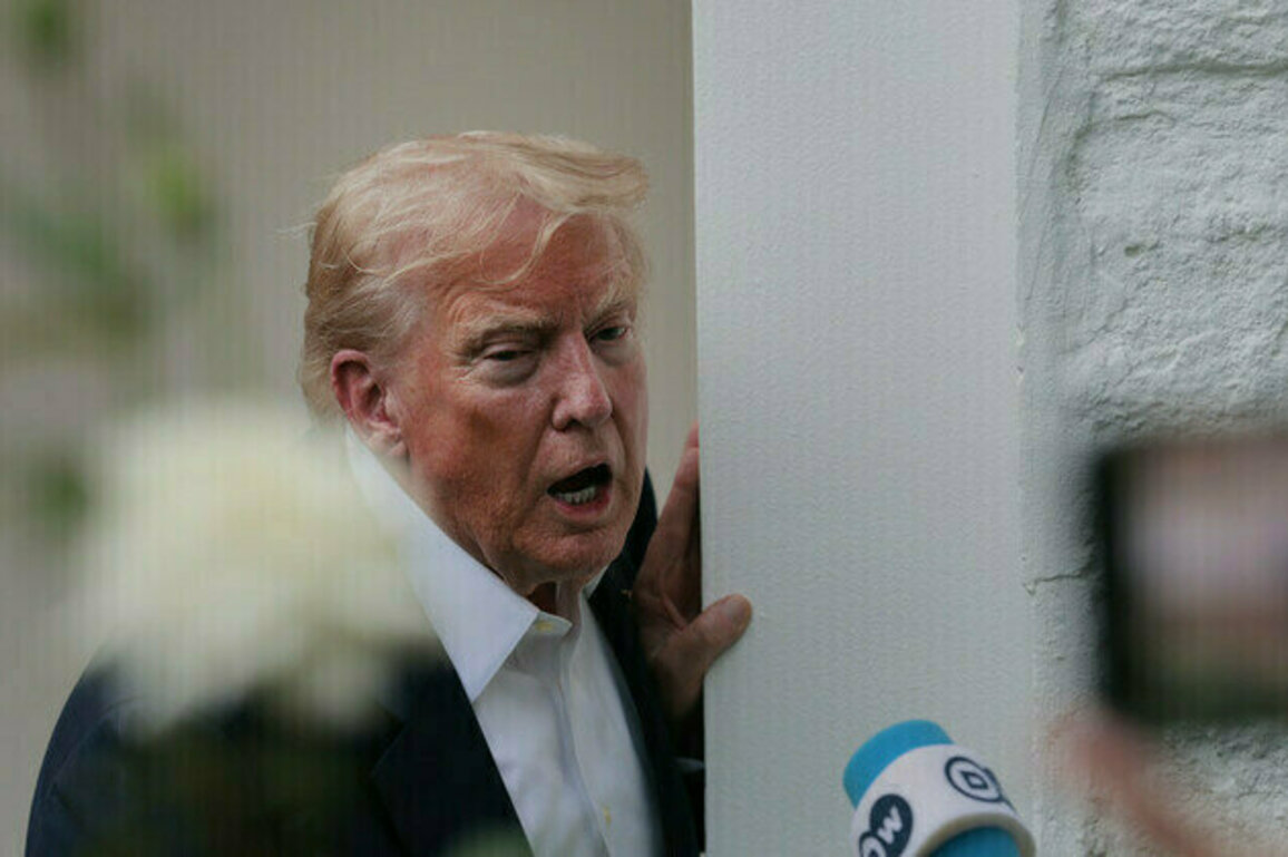 Ukrainians can stay in US  Trump