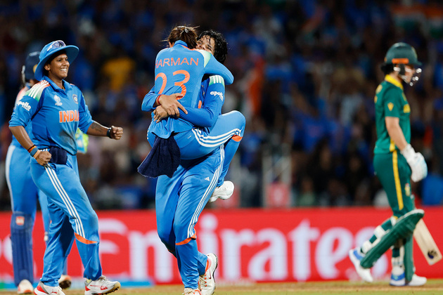 "It's Harmanpreet's catch, which is actually bit less spoken about": Dinesh Karthik highlights Team India skipper's unspoken grab