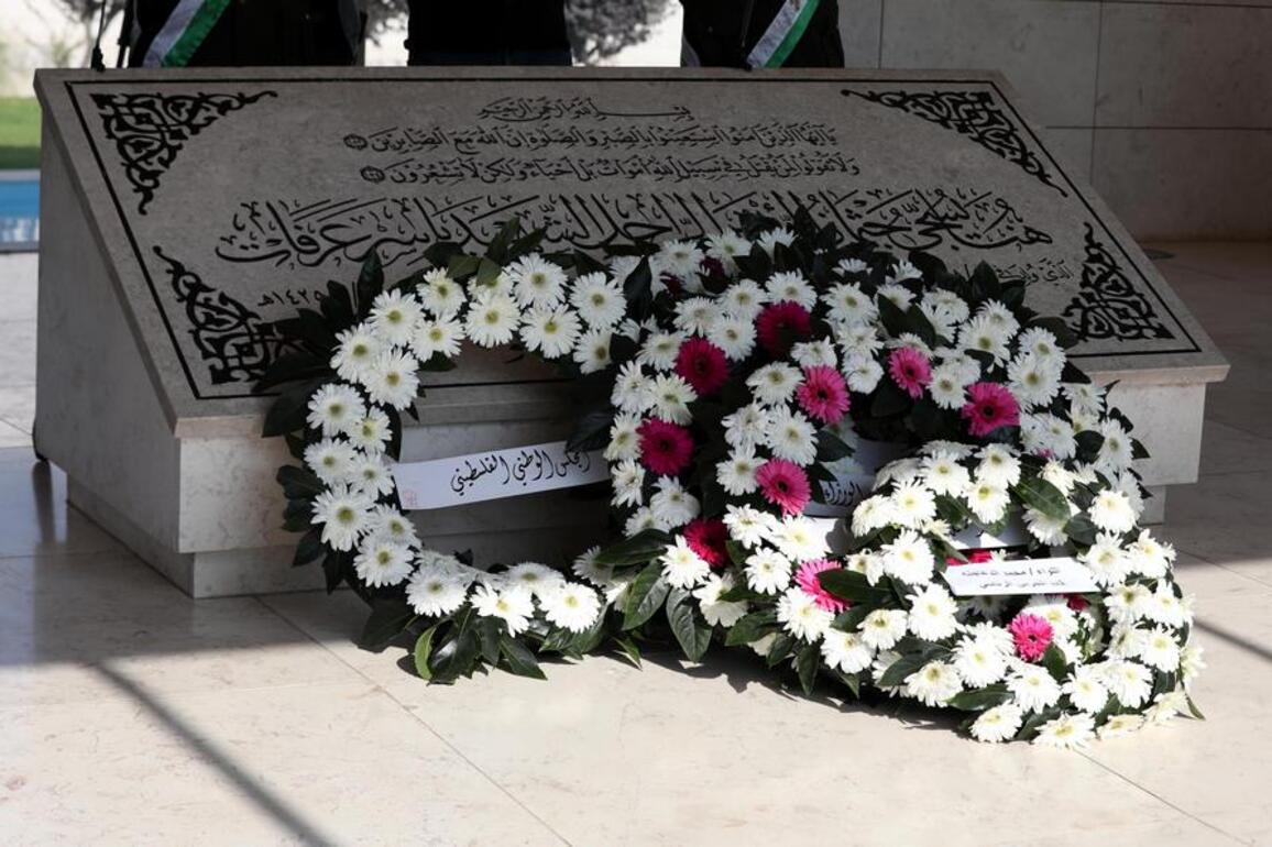 Palestinians in West Bank mark 21st anniversary of Arafat's death amid Gaza ceasefire