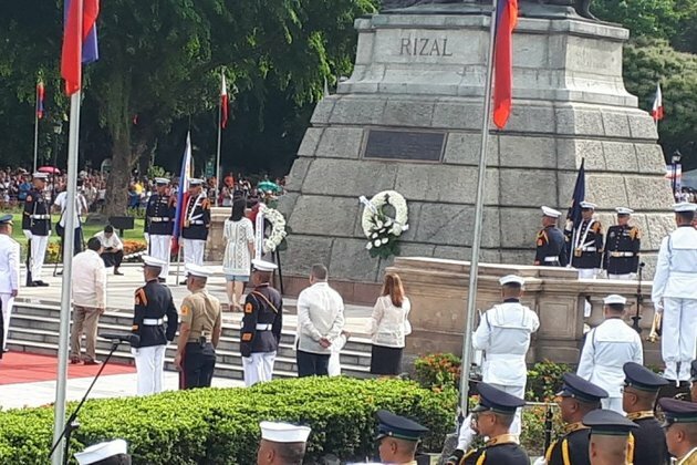 Robredo leads Independence Day rites at Rizal Park in Manila