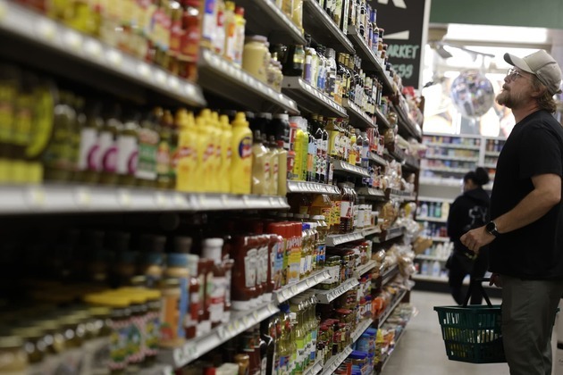 Core inflation hit an annual rate of 3.3% in April, as expected, Feds preferred gauge shows