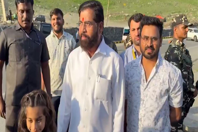 Maharashtra Dy CM Eknath Shinde reaches Kargil ahead of Sarhad Shauryathon