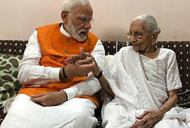 Amit Shah, JP Nadda, CM Yogi, Smriti Irani express grief as PM Modi's mother passes away