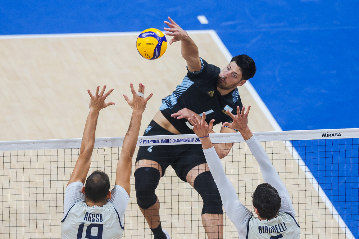 (SP)PHILIPPINES-QUEZON CITY-VOLLEYBALL-FIVB MEN'S WORLD CHAMPIONSHIP 2025-ITA VS ARG