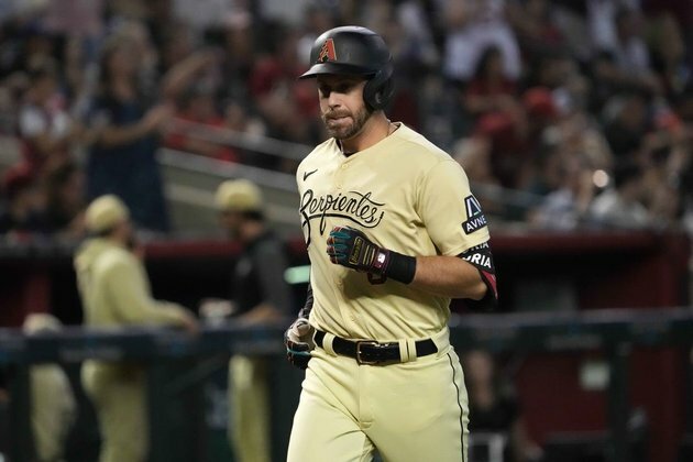 After winning trip, Diamondbacks looking for more vs. Red Sox