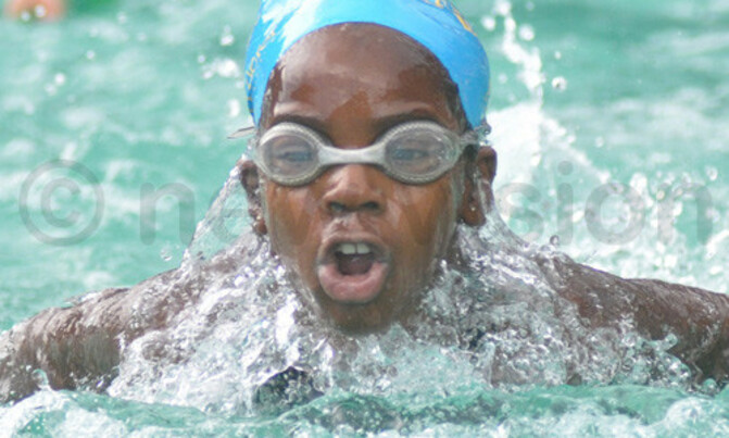 Dolphins set pace at national championships Dolphins set pace at national championships