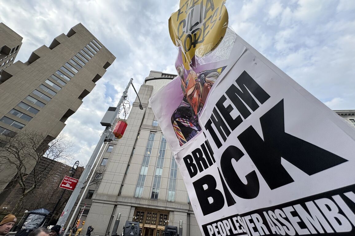 U.S.-NEW YORK-NICOLAS MADURO-TRIAL-PROTEST