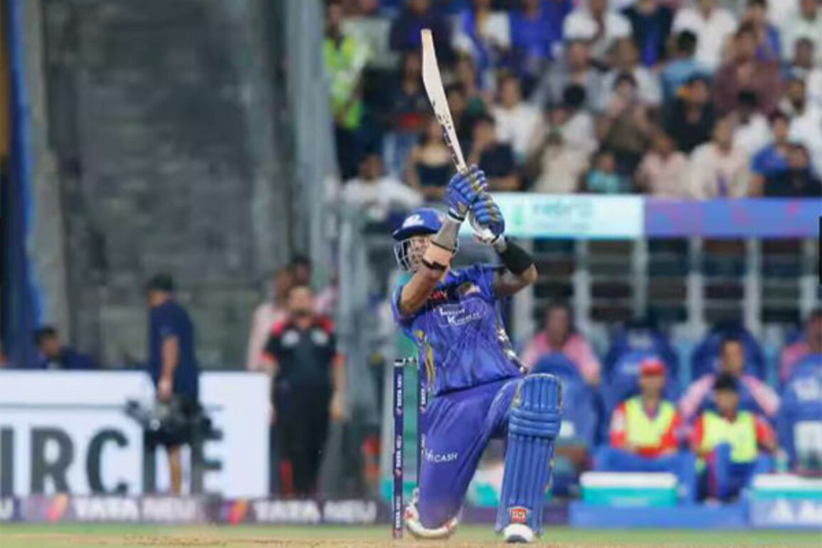 IPL 2025: Suryakumar Yadav 48 runs away from surpassing AB de Villiers to achieve unique record