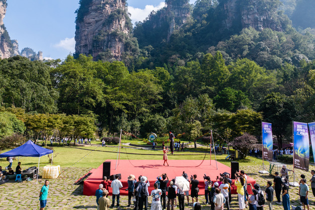 CHINA-HUNAN-ZHANGJIAJIE-ACROBATIC THEATER FESTIVAL (CN)